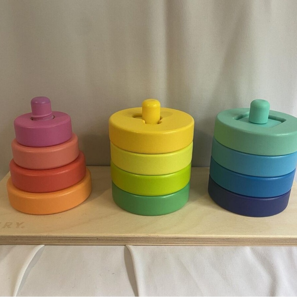 LOVEVERY Twist and Pivot Pattern Puzzle